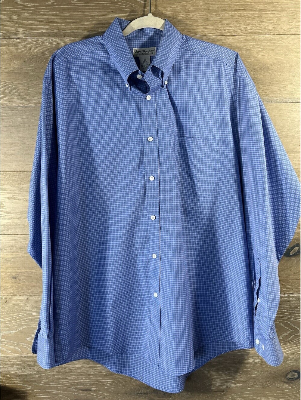 Norm Thompson Mens 34.5 Medium Button Down Blue Shirt